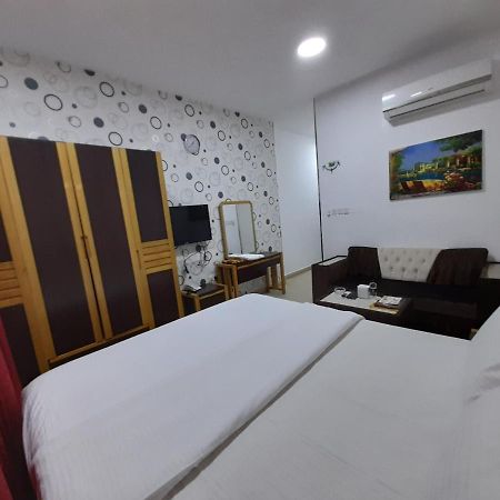 Eman House Aparthotel Σαλάλα Εξωτερικό φωτογραφία